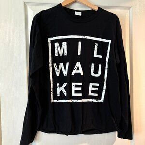 Men's Black Milwaukee Long Sleeve T-Shirt | Sz M